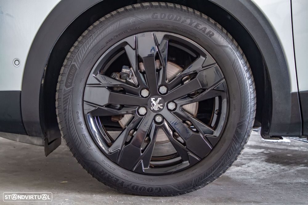 Peugeot 3008 1.5 BlueHDi GT EAT8 - 19