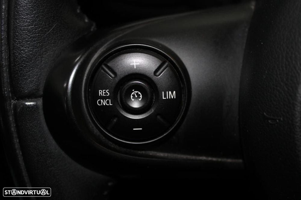 MINI 3 Portas Cooper SE Yours - 16