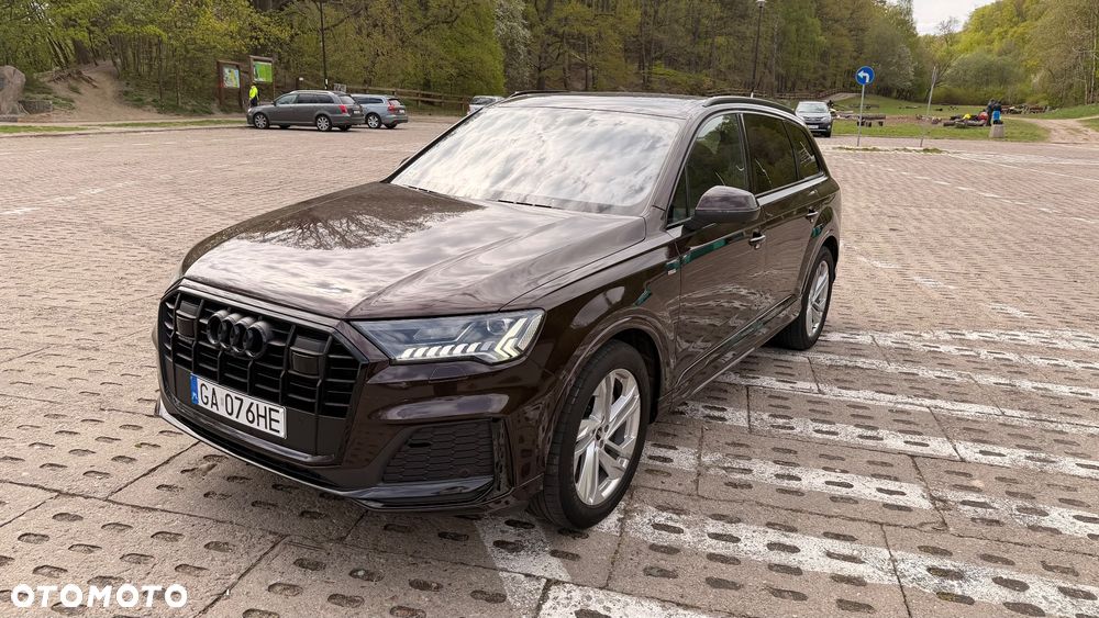 Audi Q7 - 1
