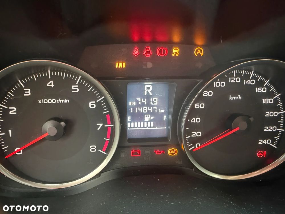 Subaru XV 2.0i Lineartronic Exclusive + - 11