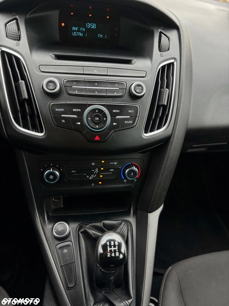 Ford Focus 1.0 EcoBoost Edition - 11