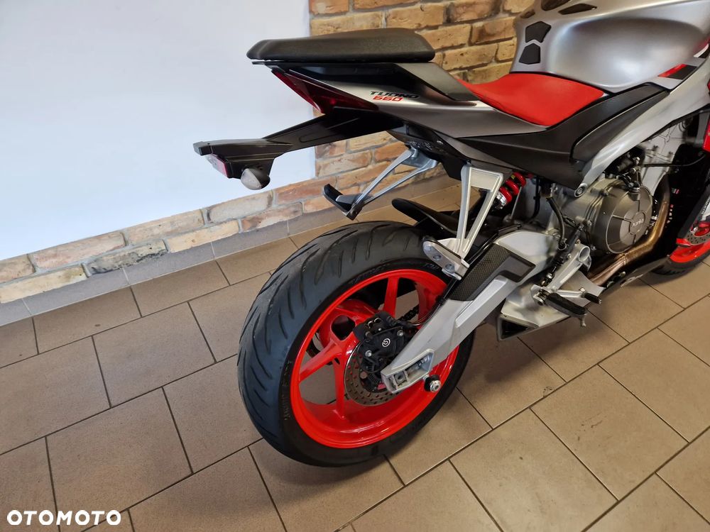Aprilia Tuono - 37