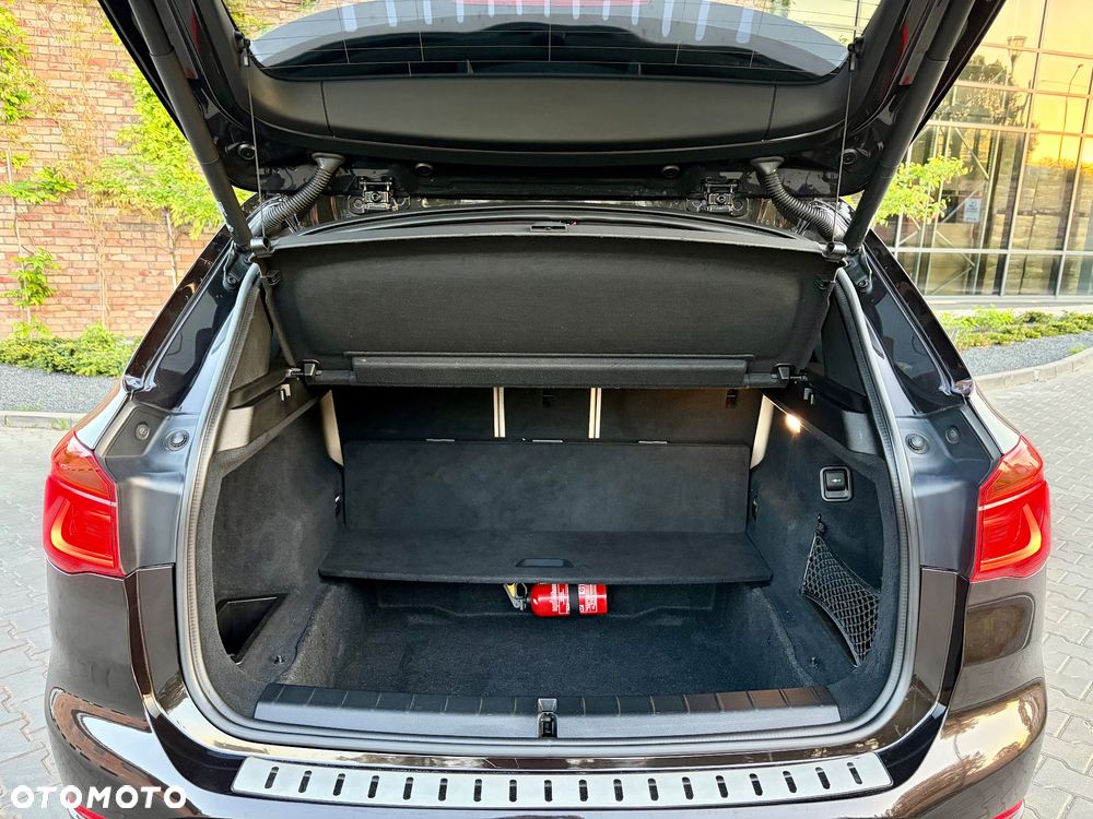BMW X1 xDrive25i xLine - 14