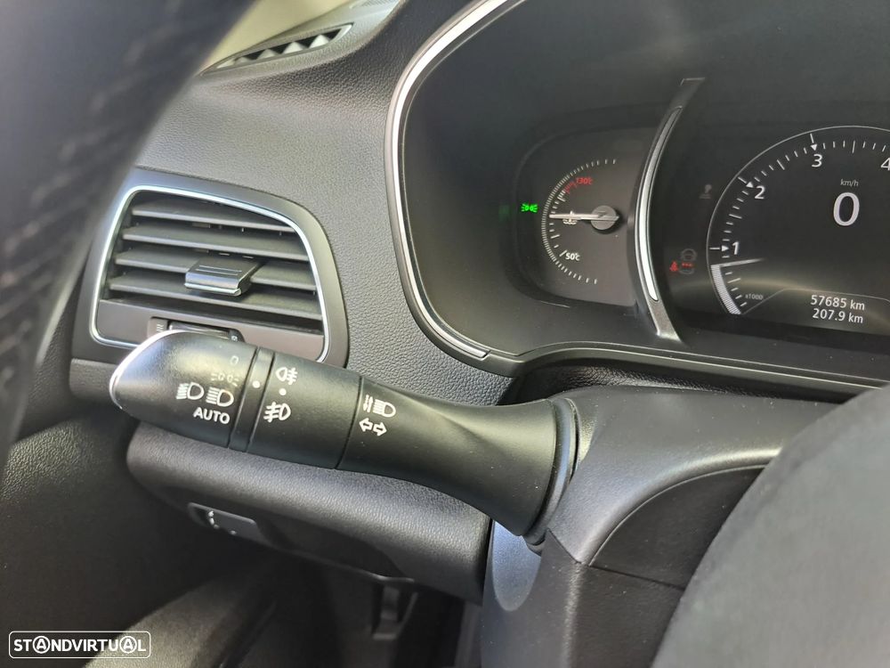 Renault Mégane TCe 140 GPF INTENS - 16