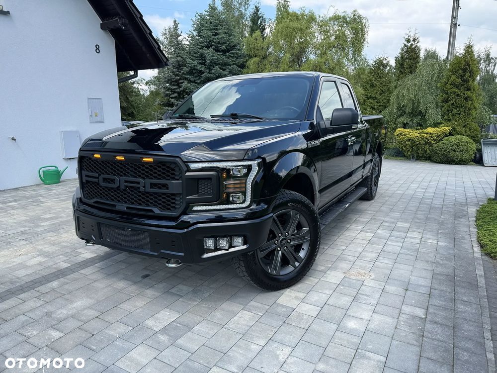 Ford F150 - 4