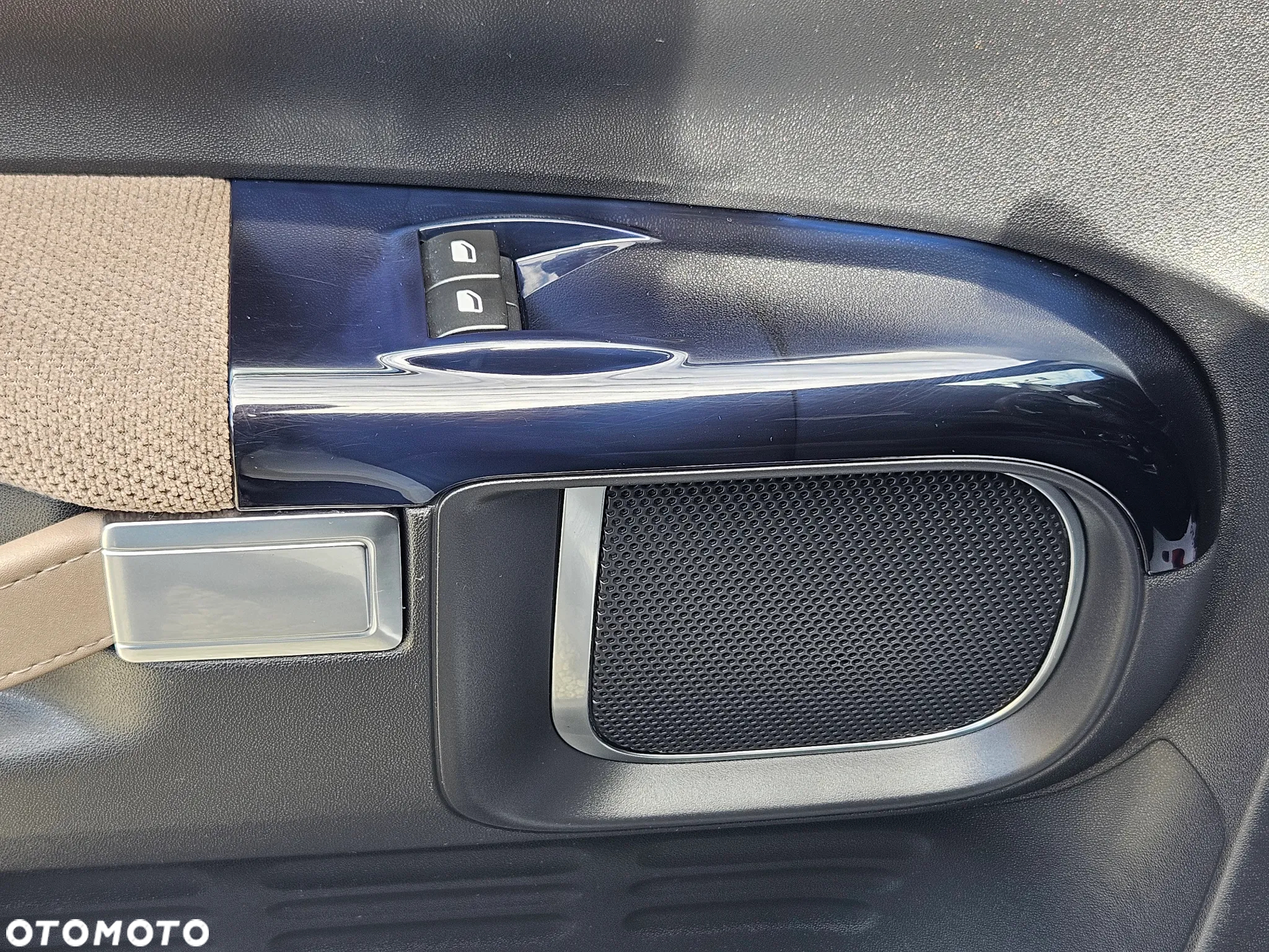 Citroën C4 Cactus 1.2 PureTech Shine EU6 - 36