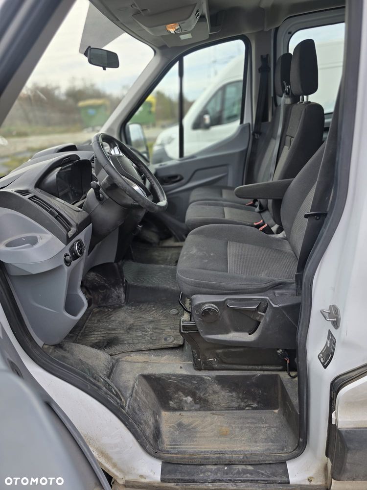 Ford Transit - 4
