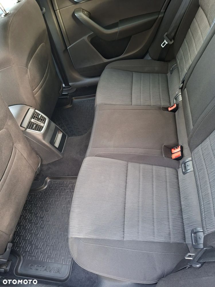 Skoda Octavia 1.4 TSI Style - 19