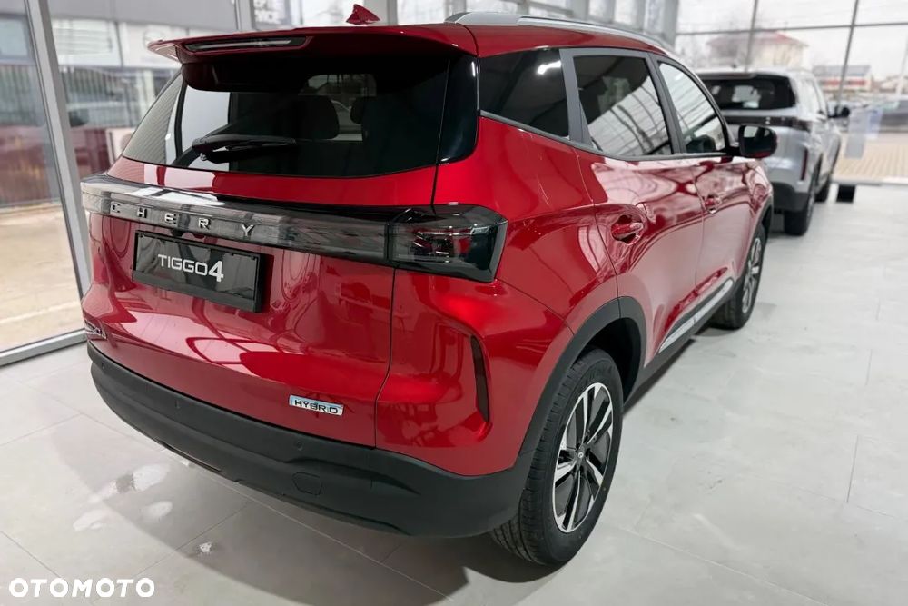 Chery Tiggo 4 1.5 GDI HEV Essential DHT - 7