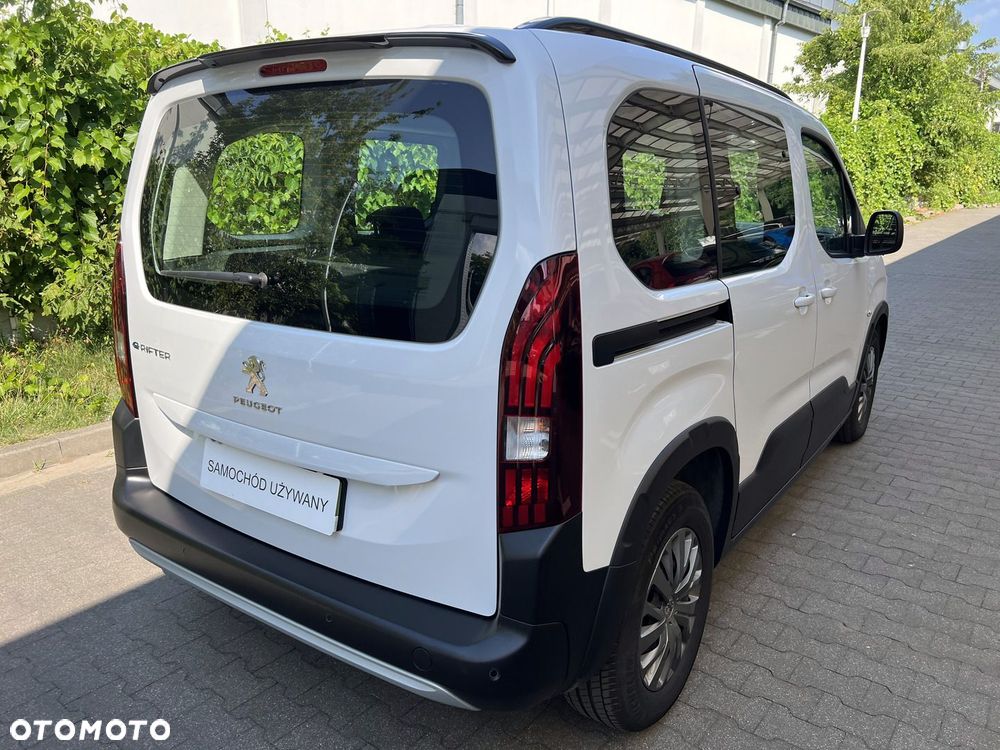 Peugeot Rifter 50kWh Allure - 5