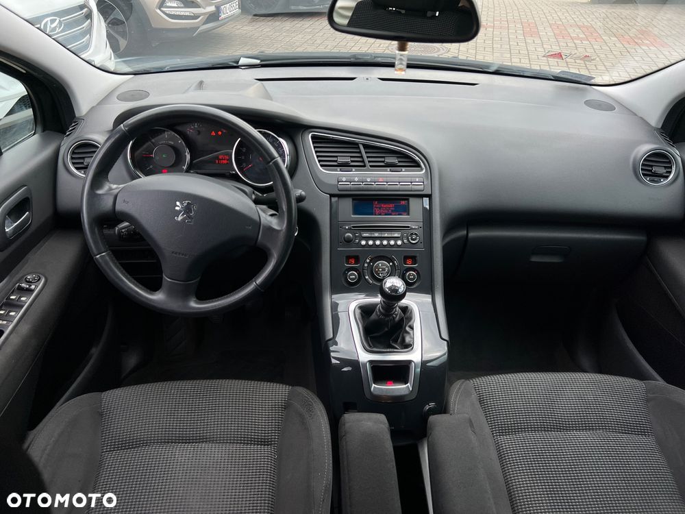 Peugeot 5008 - 5