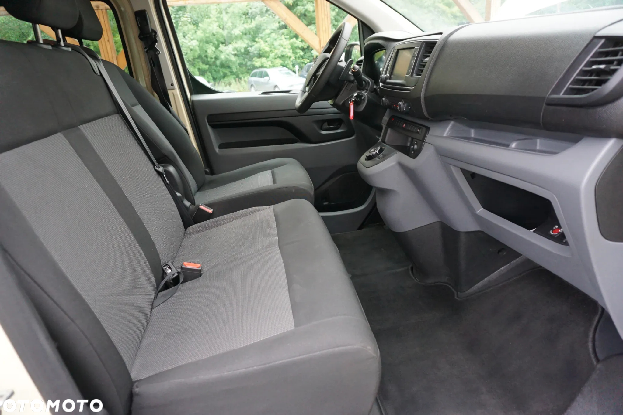 Opel Vivaro - 12