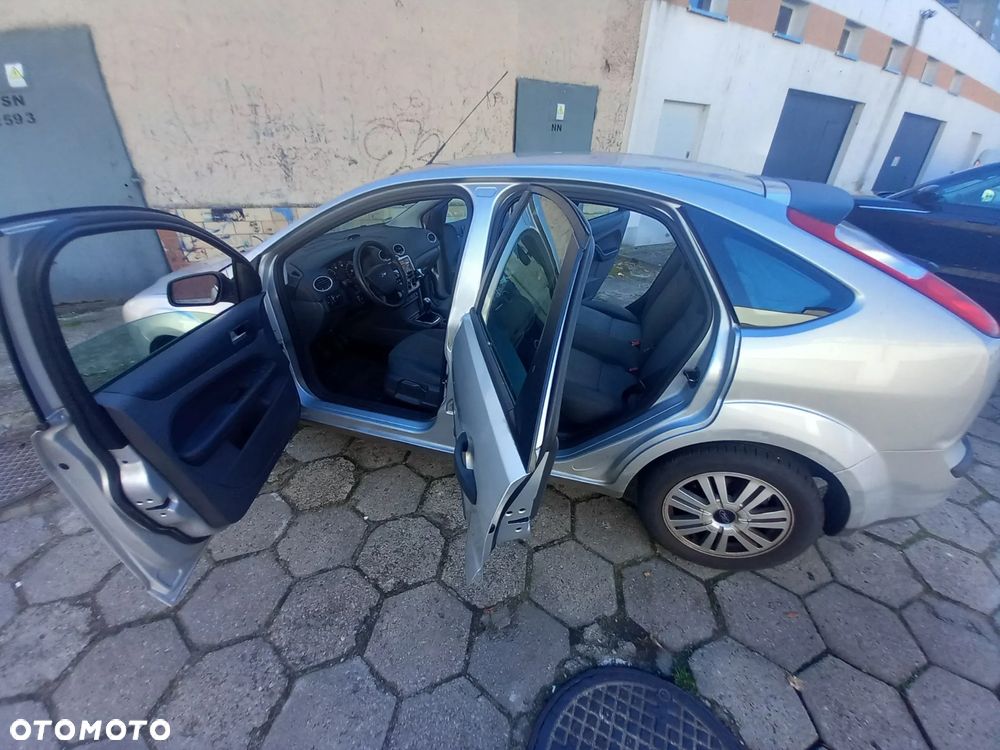 Ford Focus 1.6 Gold X - 14