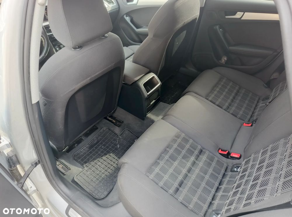 Audi A4 Avant 2.0 TDI Quattro - 9