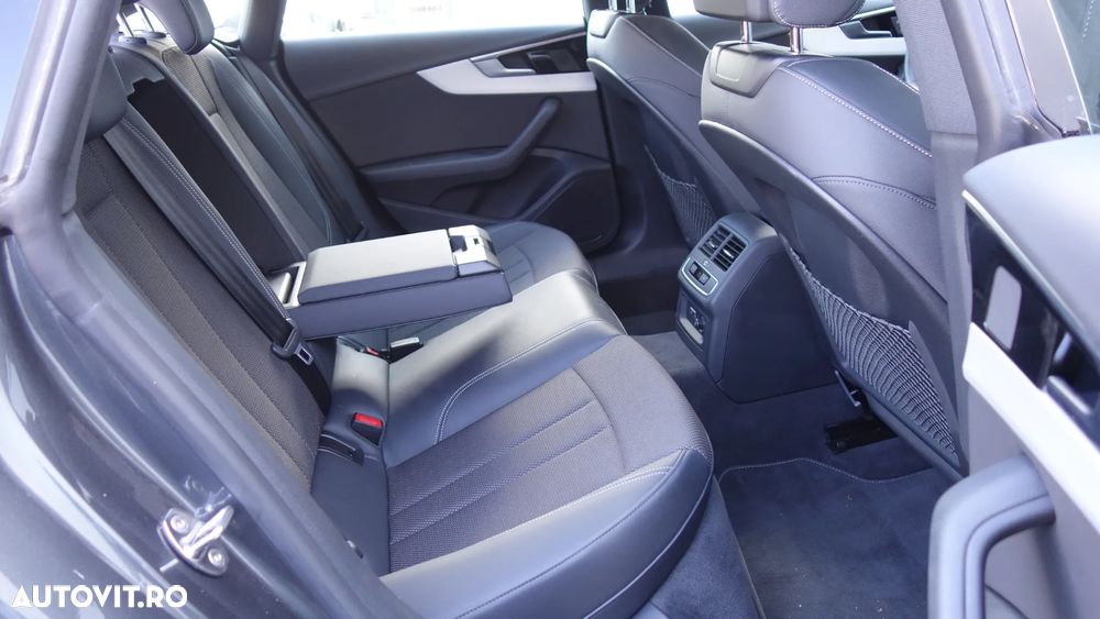 Audi A5 Sportback 2.0 45 TFSI quattro S tronic MHEV S Line - 14