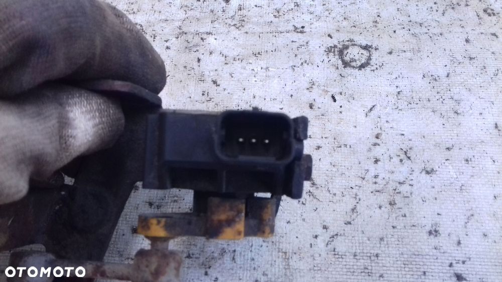 czujnik poziomowania xenon prawy przód 9663488680 citroen c5 iii x7 08- - 3