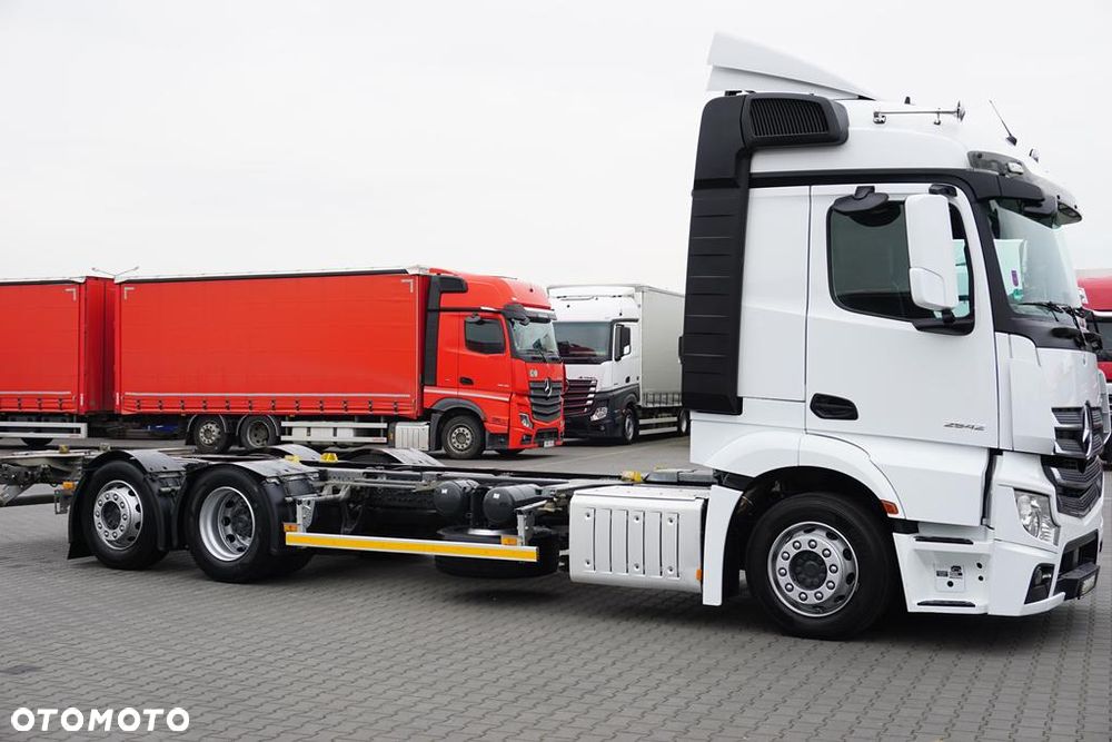 Mercedes-Benz ACTROS / 2542 / ACC / E 6 / BDF / MEGA / 7,82 M / RETARDER - 25