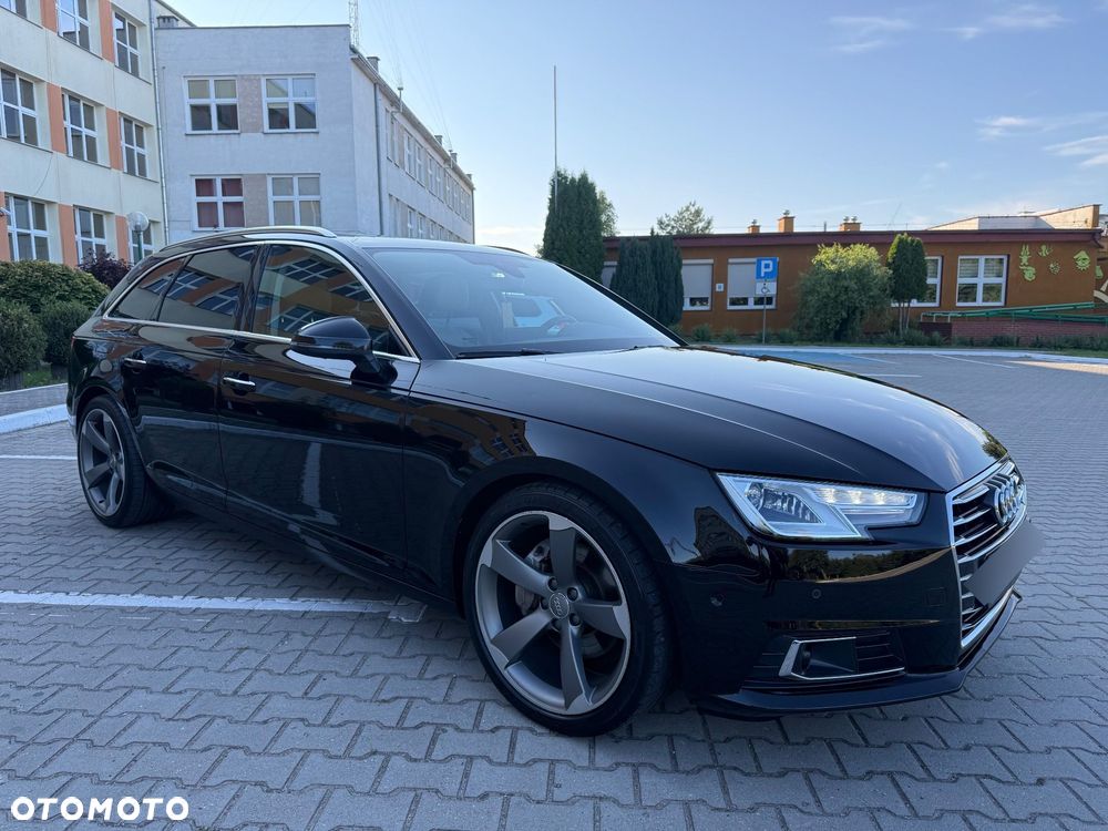 Audi A4 Avant 2.0 TDI Sport S tronic - 4
