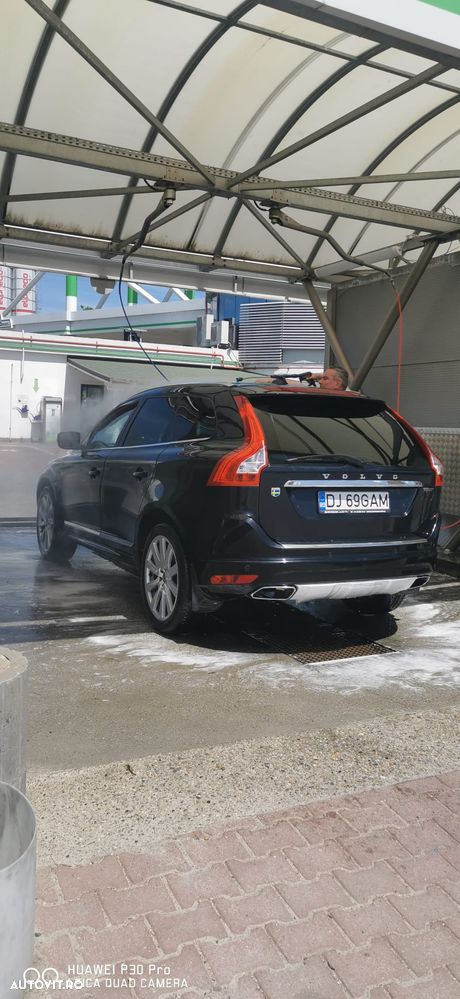 Volvo XC 60 D4 VEA Start-Stop Momentum - 4