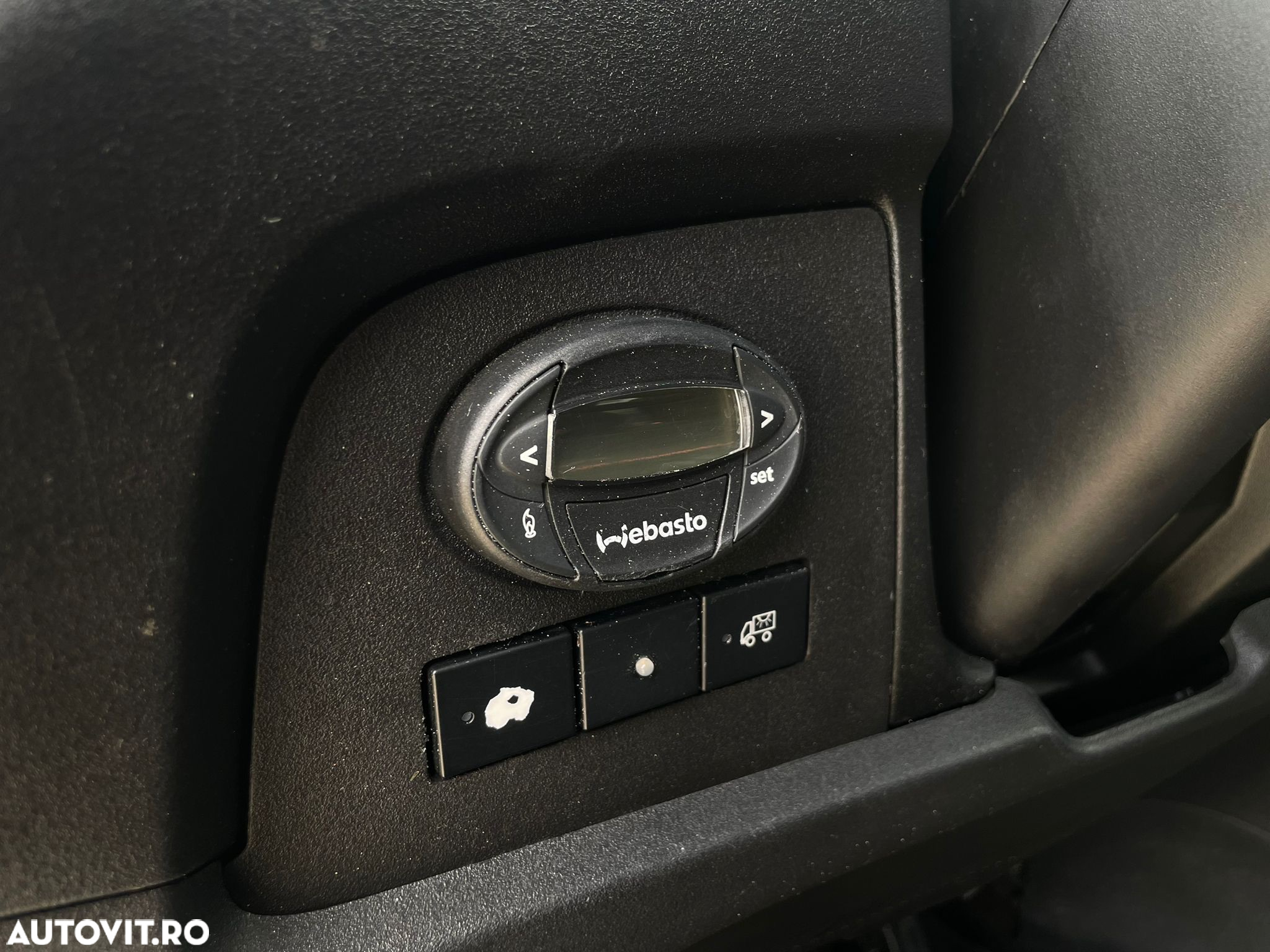 Iveco Daily 35C14 BASCULABIL AXA DUBLA SPATE - 27