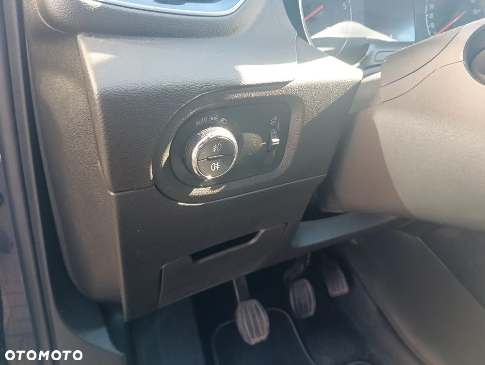 Opel Grandland X 1.5 D Start/Stop Business Edition - 34