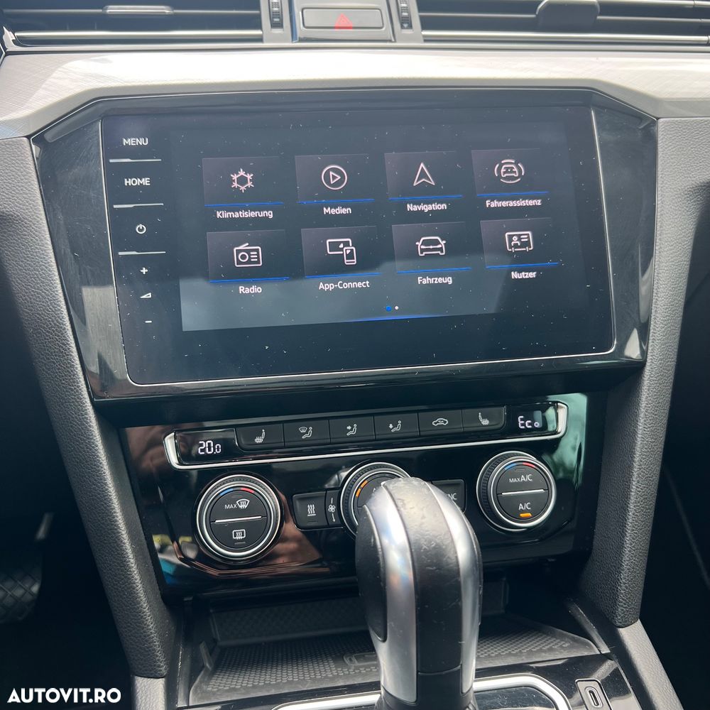 Volkswagen Passat - 24