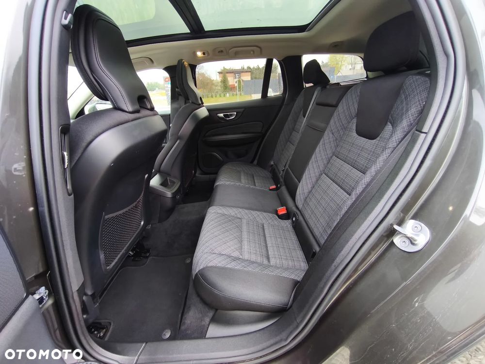 Volvo V60 - 10
