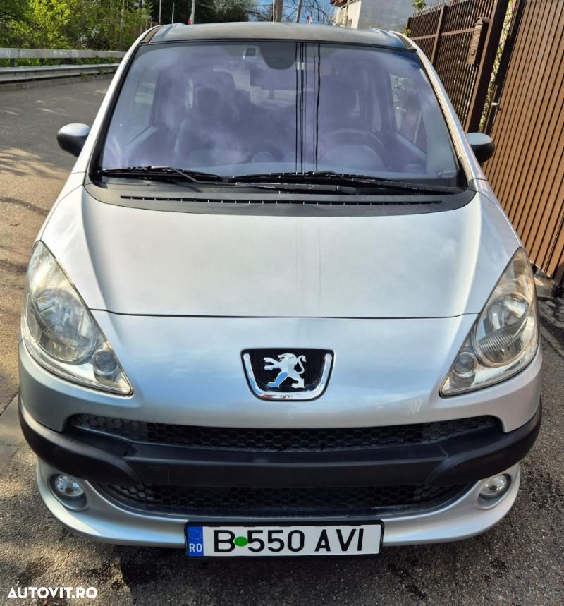 Peugeot 1007 1.6 E 2 Tronic Sporty - 1