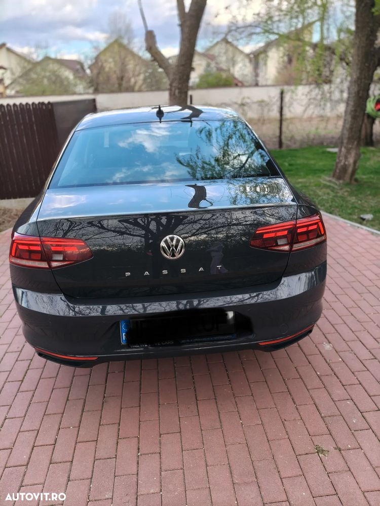 Volkswagen Passat 2.0 TDI Comfortline - 3