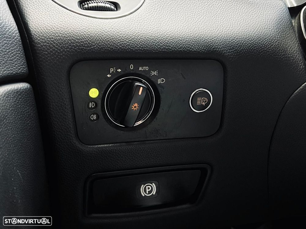 Mercedes-Benz CLS 320 CDI 7G-TRONIC - 33
