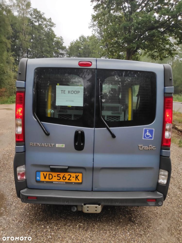 Renault Trafic - 8