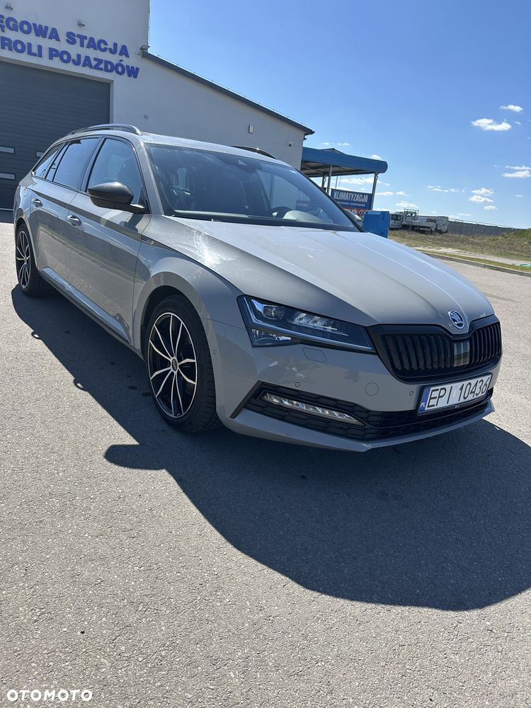 Skoda Superb 2.0 TDI SCR 4x4 Sportline DSG - 4