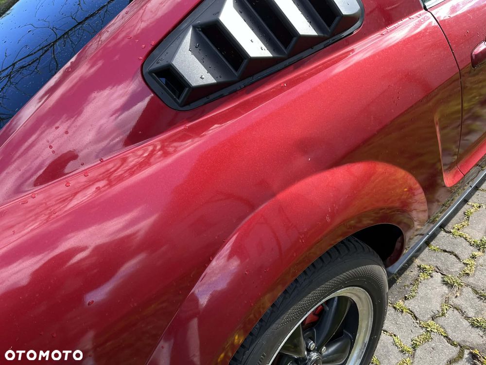 Ford Mustang - 12