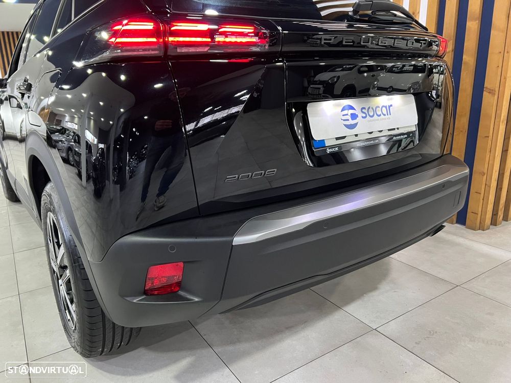 Peugeot 2008 1.2 PureTech Style - 8