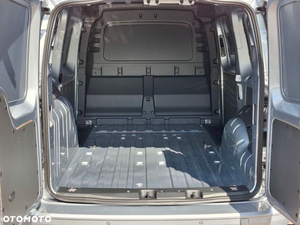 Volkswagen Caddy - 10