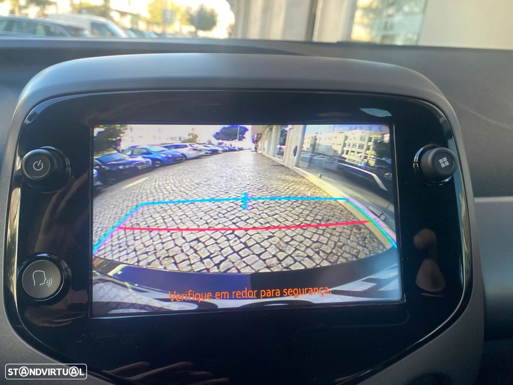 Toyota Aygo 1.0 X-Play+X-Touch - 29