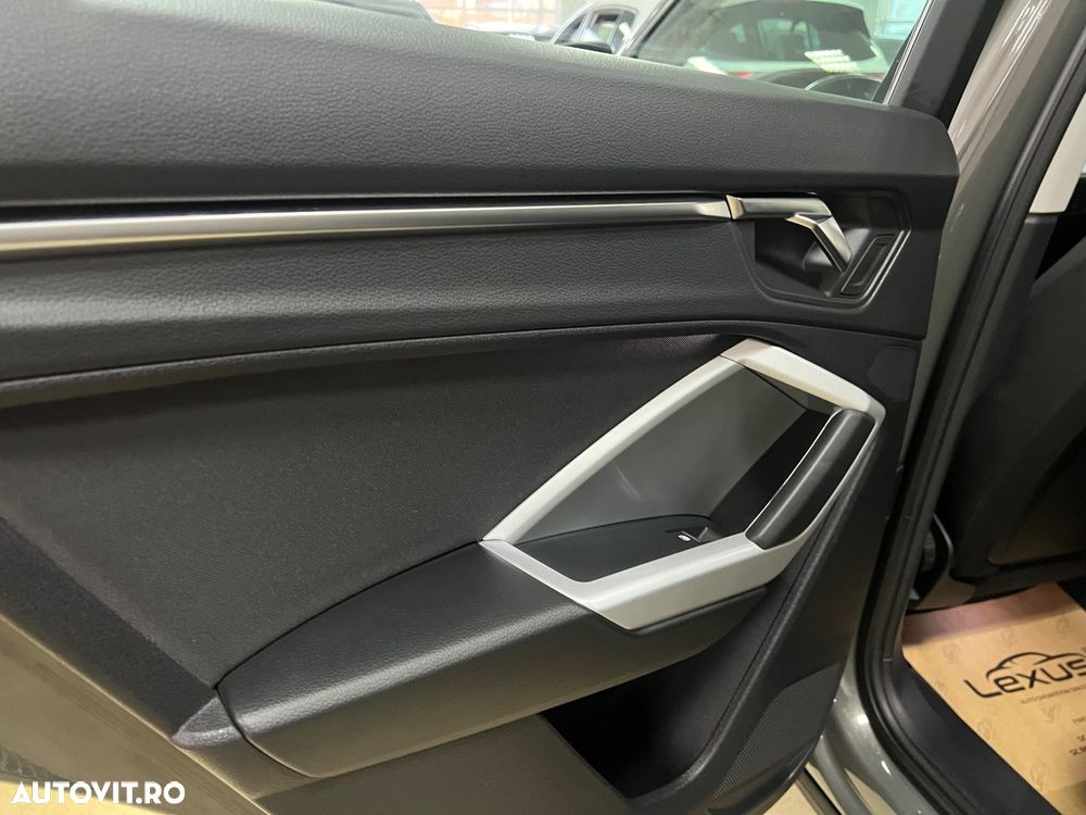 Audi Q3 2.0 TDI Quattro S tronic sport - 22