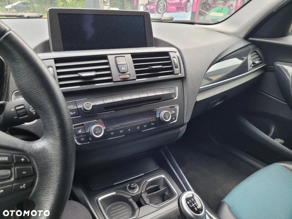 BMW Seria 1 116i Urban Line - 11