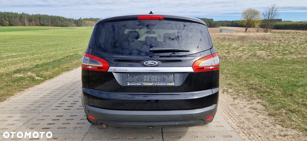 Ford S-Max 2.0 TDCi DPF Ambiente - 17