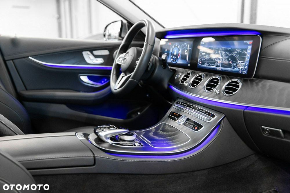 Mercedes-Benz Klasa E - 30