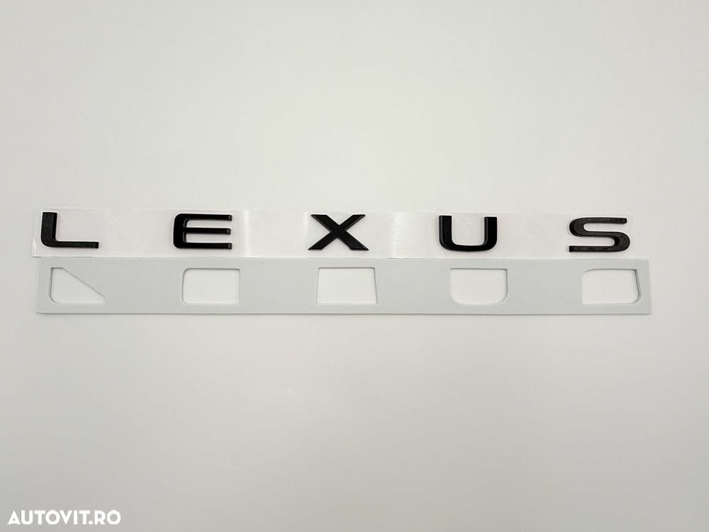 Emblema Lexus spate negru - 2