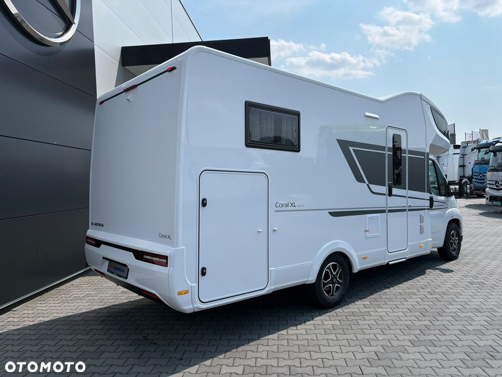 Adria Coral XL 660 SL - 3