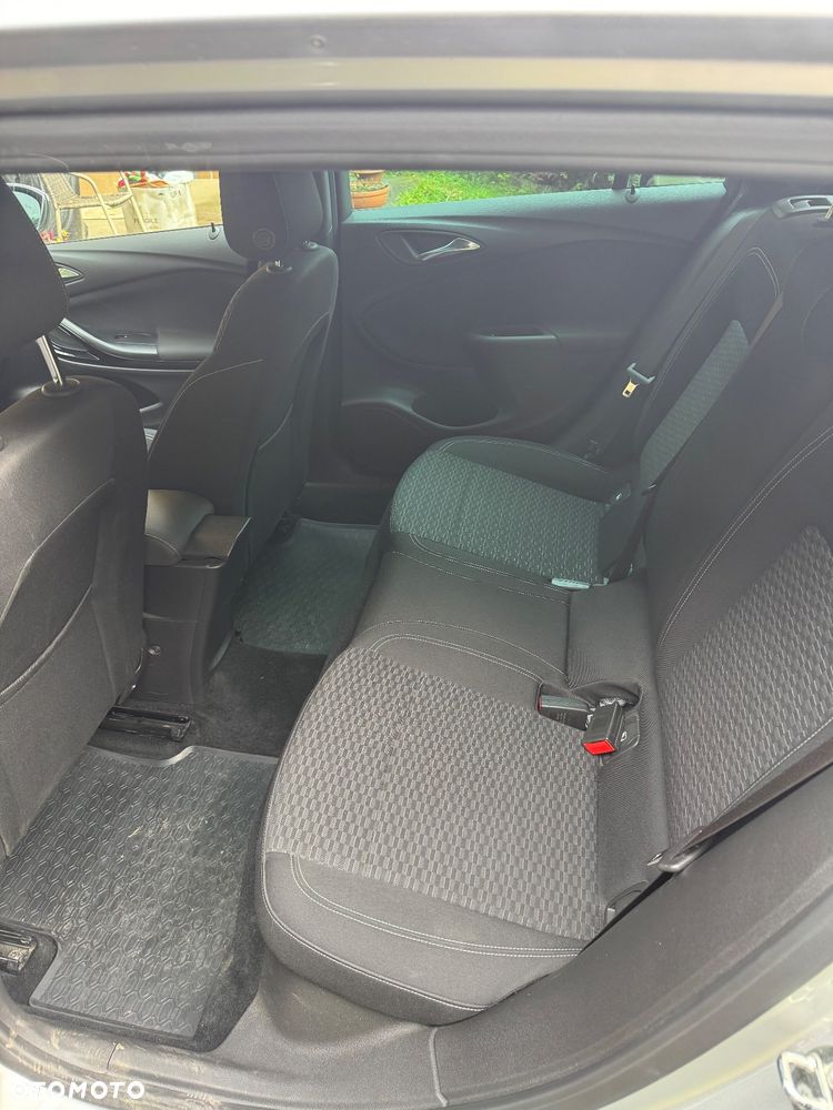 Opel Astra - 10