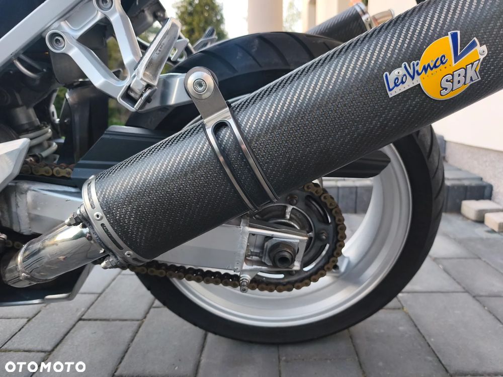 Suzuki SV - 15