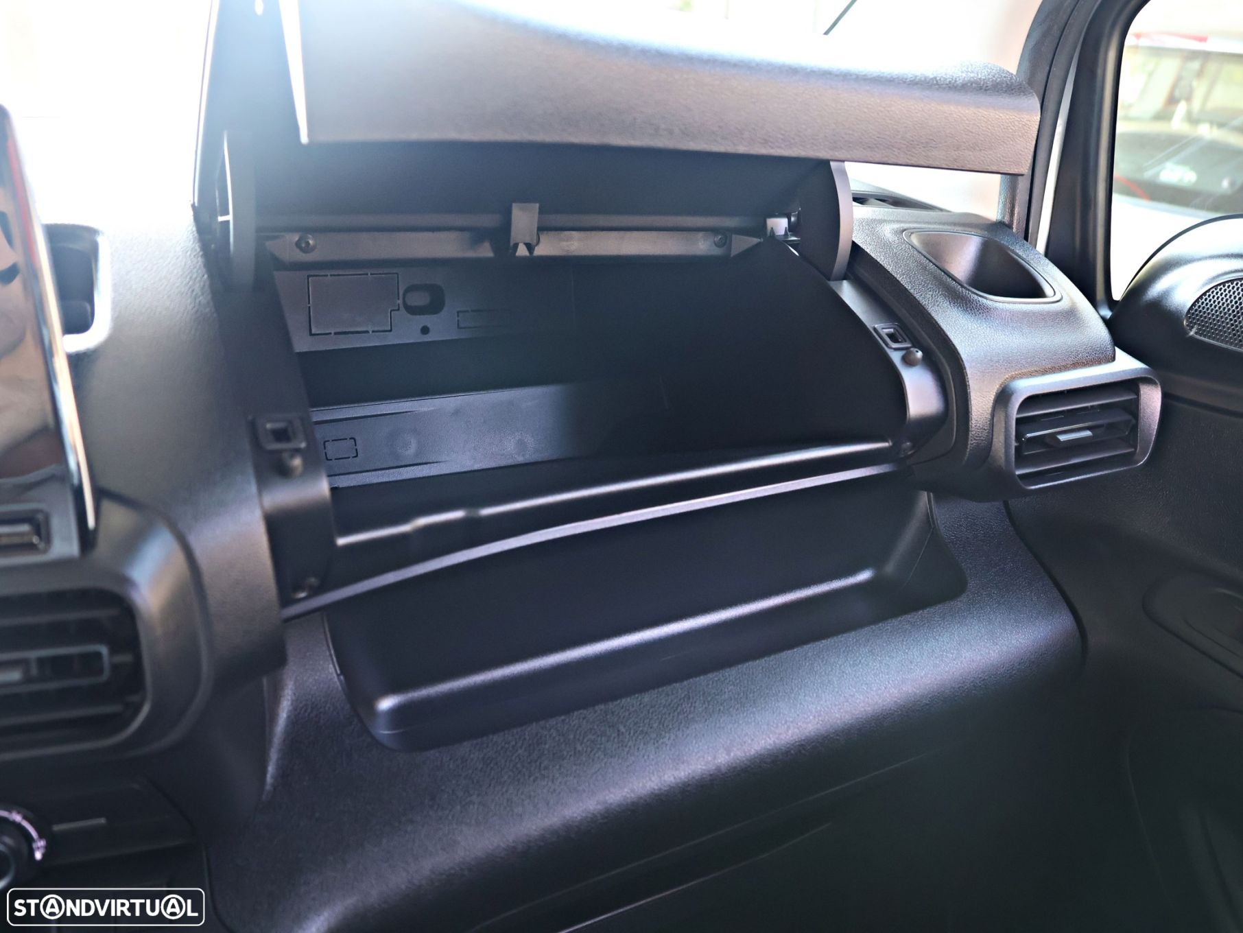 Peugeot Partner 1.5 BlueHDi Standard - 56