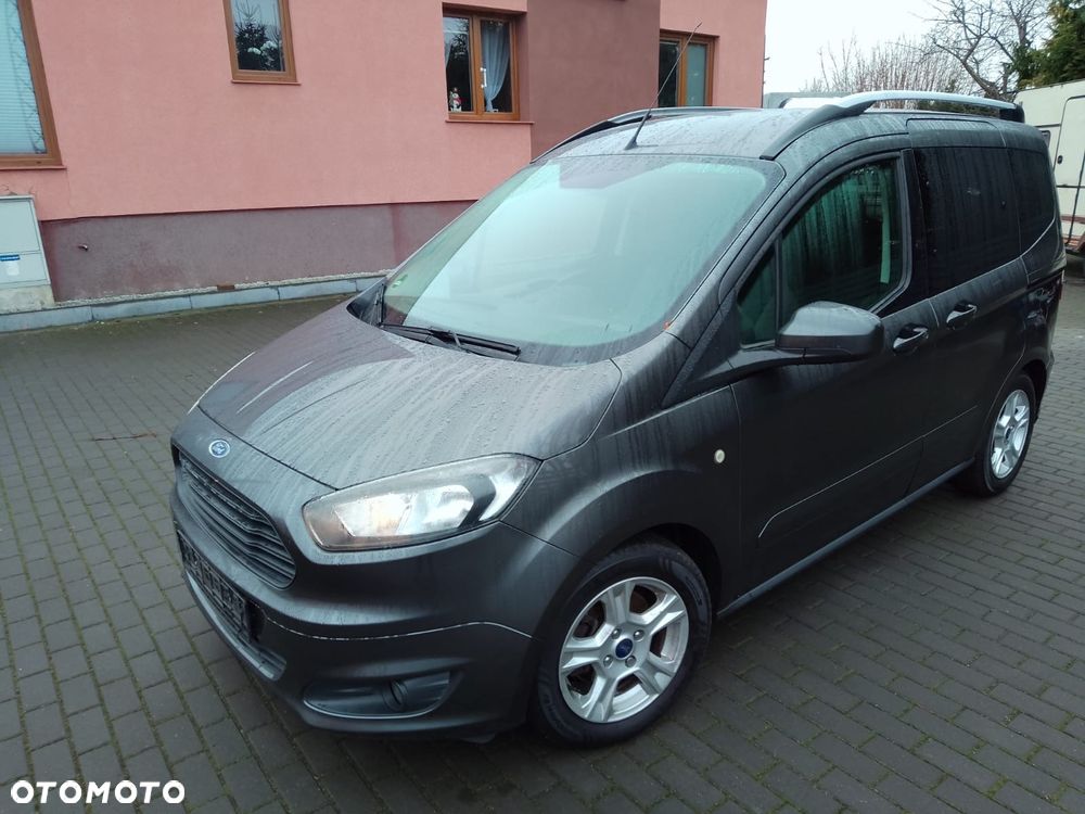 Ford Tourneo Courier 1.0 EcoBoost Ambiente - 8