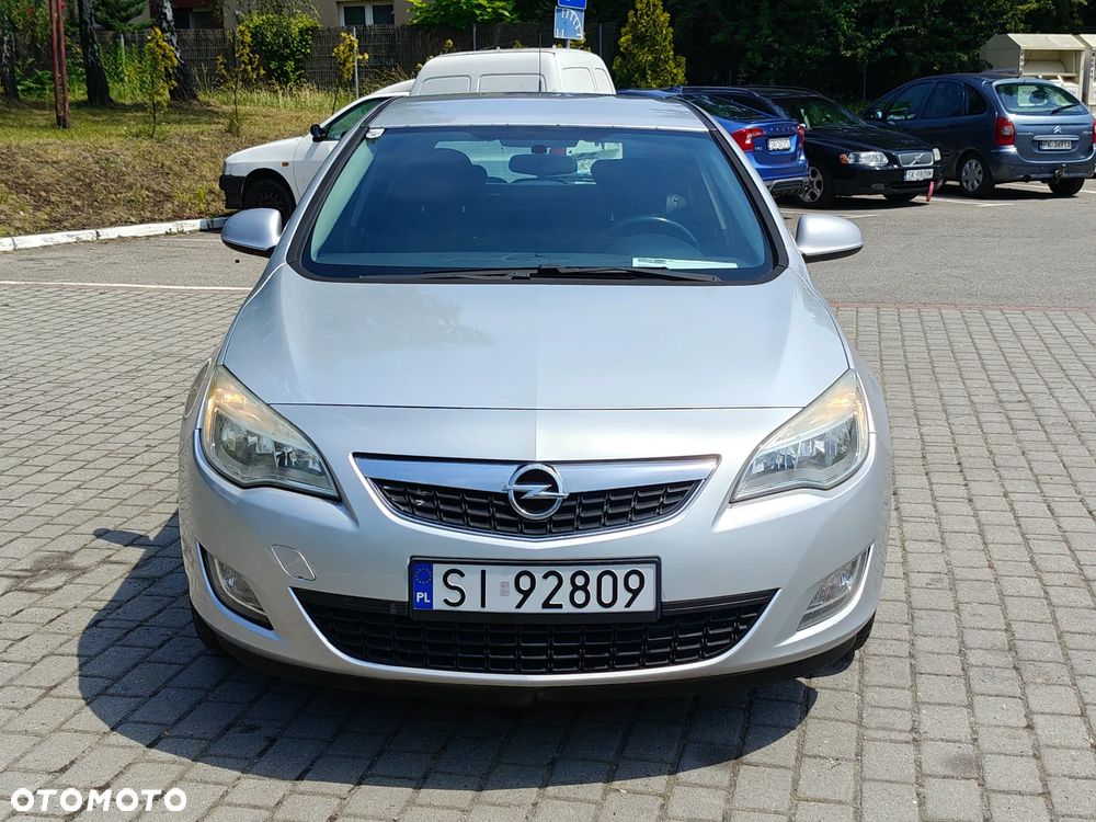 Opel Astra 1.7 CDTI Cosmo - 18