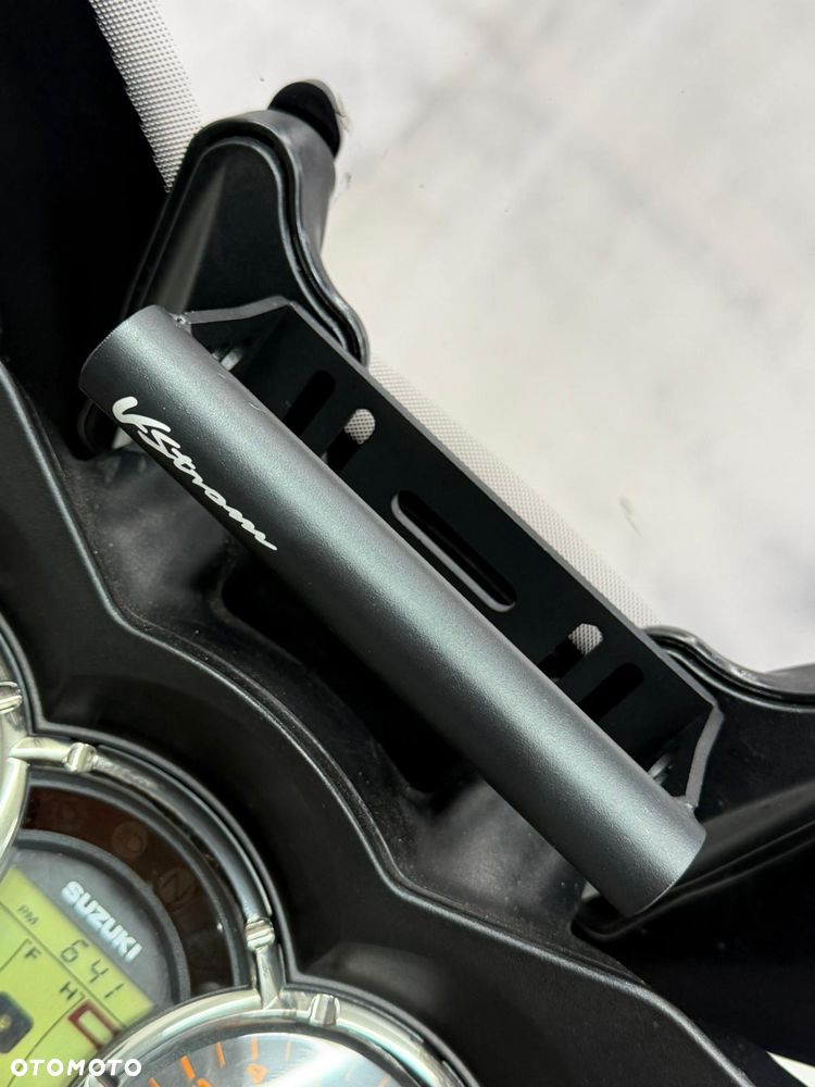 Suzuki DL - 15