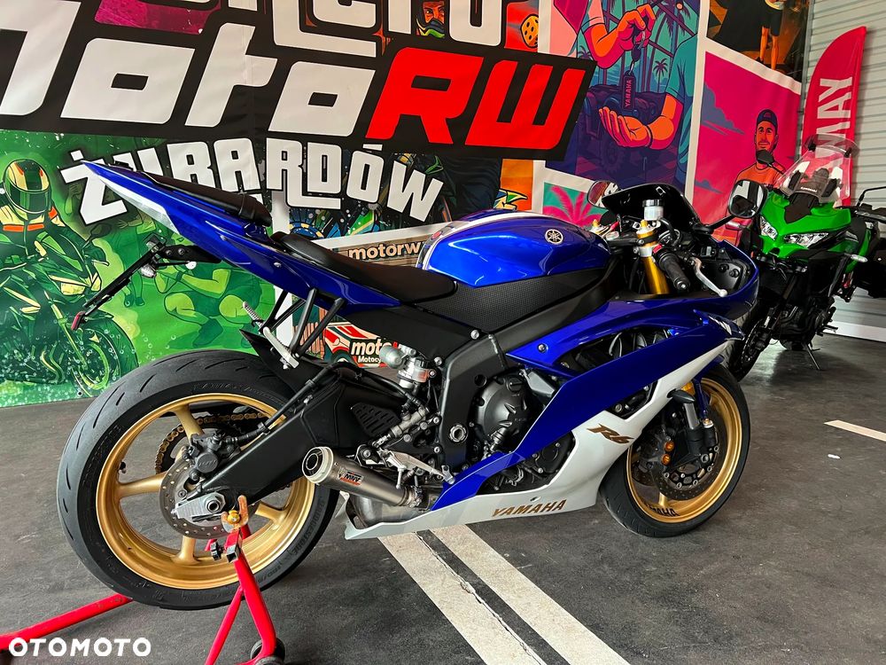 Yamaha R6 - 9