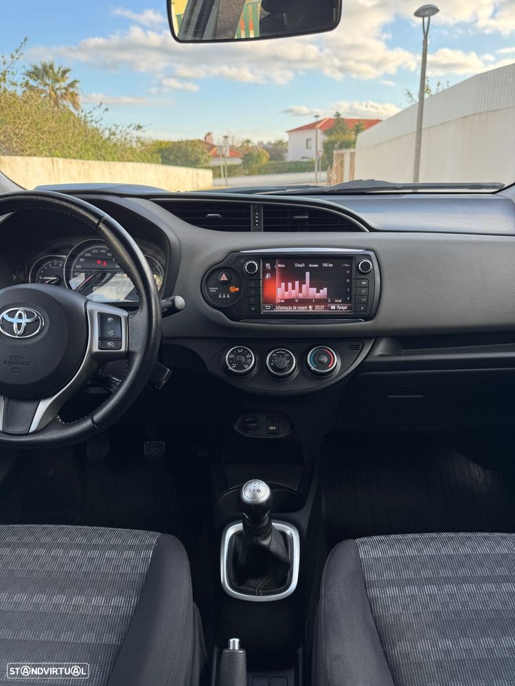 Toyota Yaris 1.0 VVT-i Comfort +PS Style +P.Techno - 13